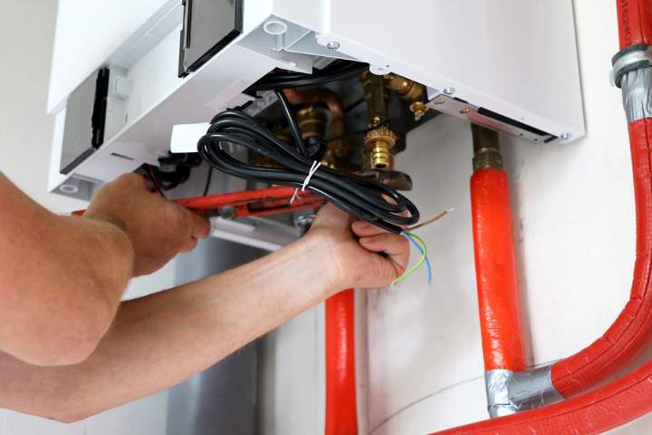 Des professionnels qualifiés pour installer vos équipements de chauffage central à Maisons-Alfort